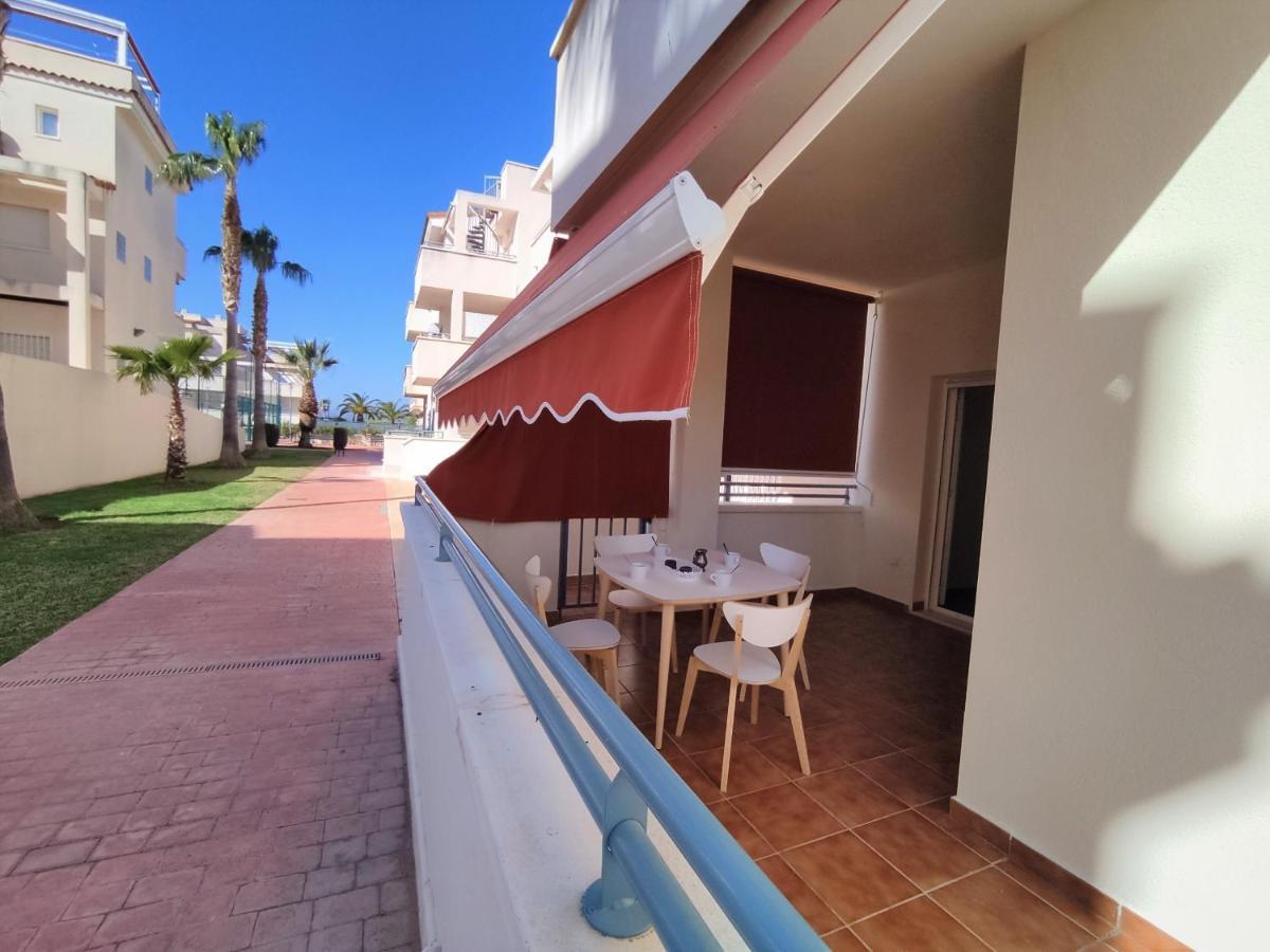 Bajo Con Terraza En Urbanizacion Familiar - Arenas Albert Villas Alcossebre Zewnętrze zdjęcie